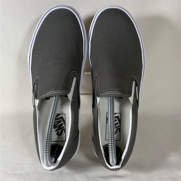 Vans Unisex Charcoal Gray Slip-On Skater Sneakers Men's 7/Women's 8.5 - Picture 6 of 11